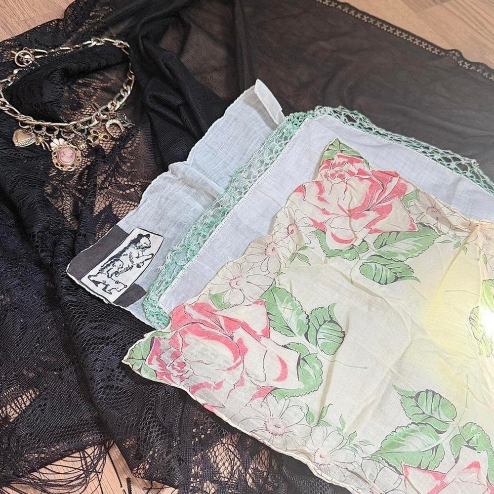 Vintage handkerchief scarf bundle